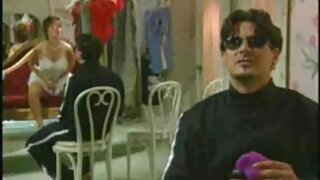 بوٹی برونیٹ ہوکر مار ...