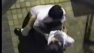 دو کنکی دوستوں کو مز ...